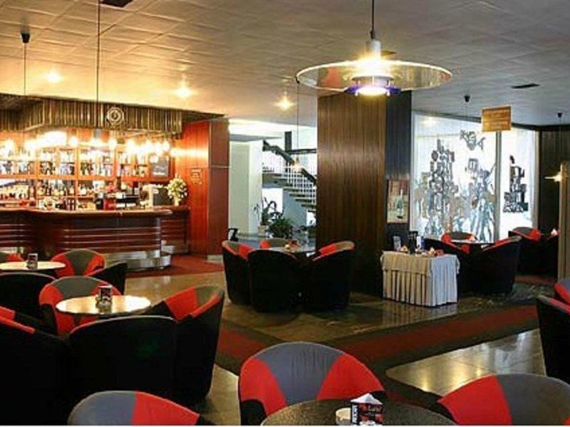 Hotel Lux Banská Bystrica Restaurant photo