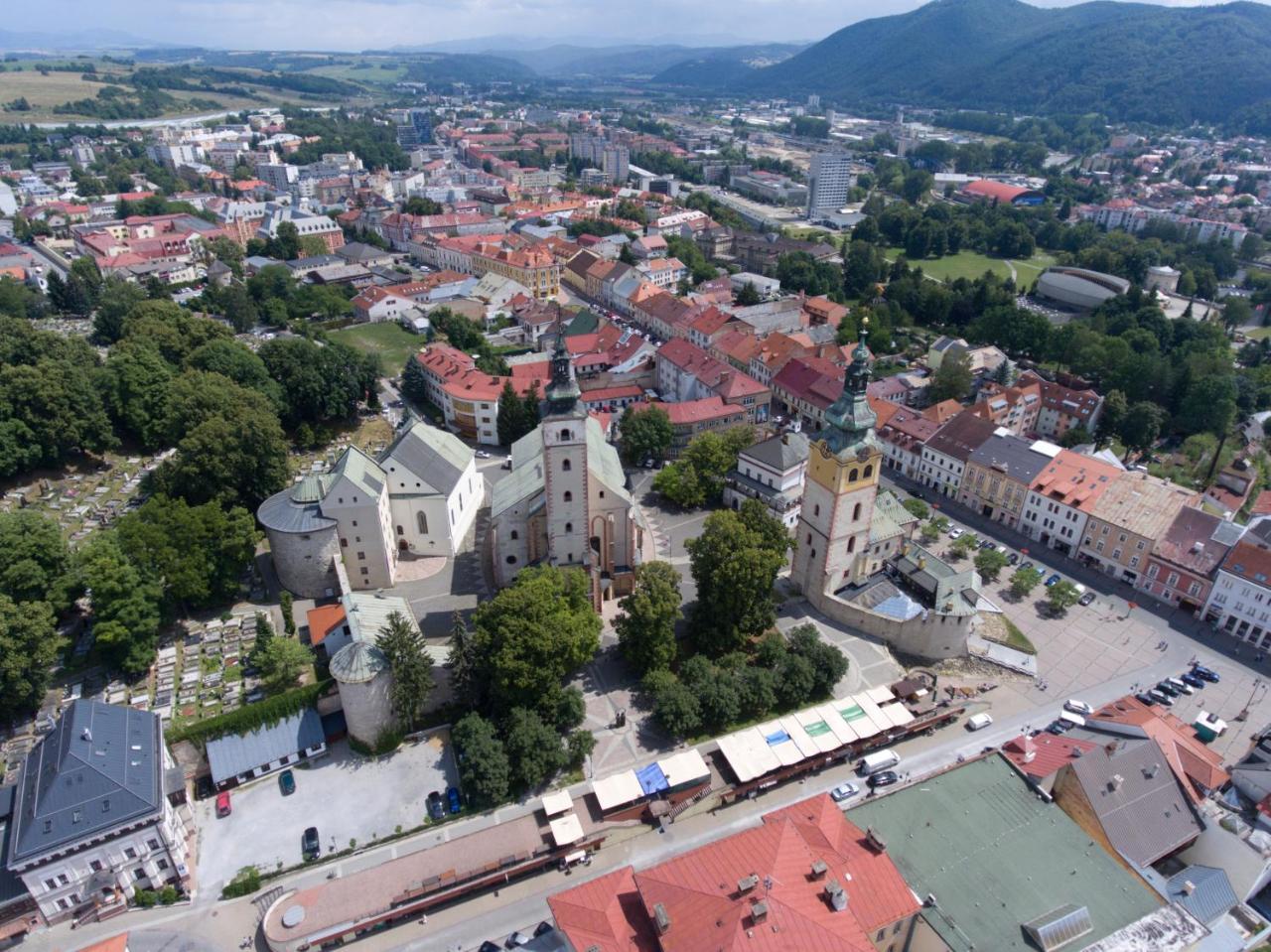 Hotel Lux Banská Bystrica Extérieur photo